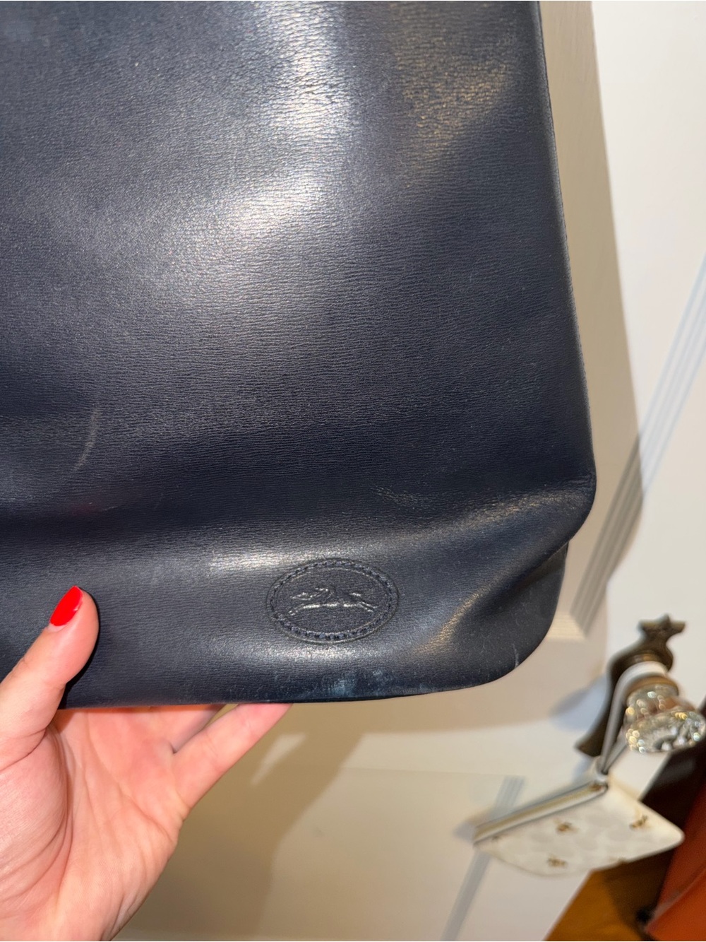 Vintage Longchamp leather shoulder bag - Picture 3 of 6